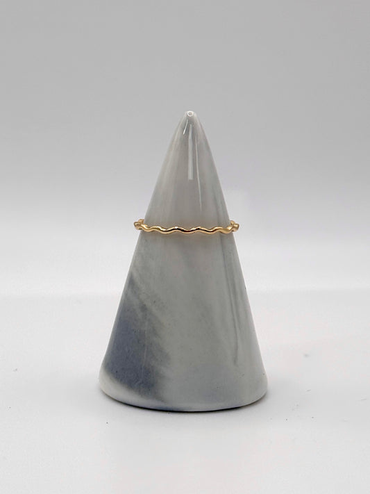 18ct Yellow Gold Ring - 1mm Wavy Band